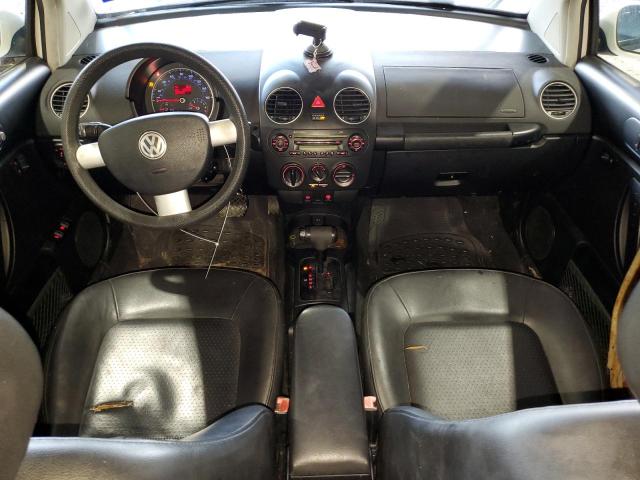 3VWPW3AG0AM008802 - 2010 VOLKSWAGEN NEW BEETLE WHITE photo 8