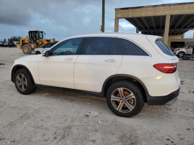 WDC0G4KB1JV037509 - 2018 MERCEDES-BENZ GLC 300 4MATIC WHITE photo 2