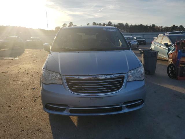 2C4RC1CG7GR284689 - 2016 CHRYSLER TOWN & COU TOURING L SILVER photo 5