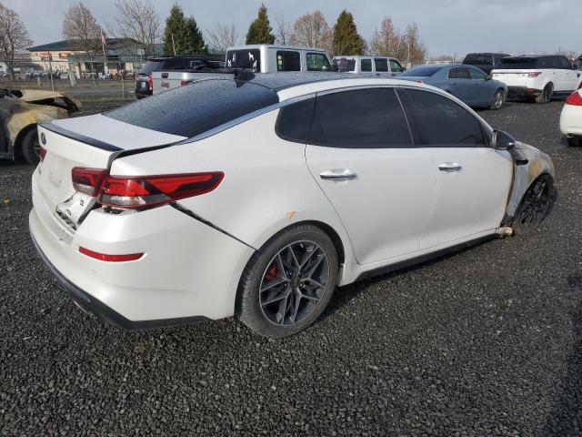 5XXGW4L22LG399367 - 2020 KIA OPTIMA SX WHITE photo 3