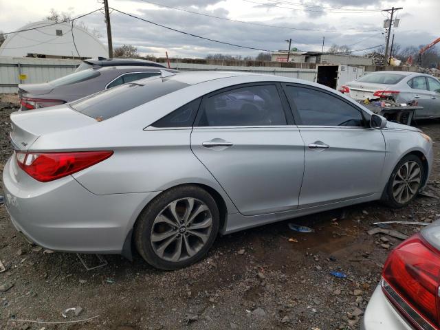 5NPEC4AB4DH680305 - 2013 HYUNDAI SONATA SE SILVER photo 3