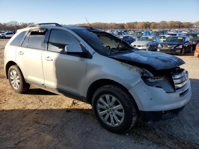 2FMDK38C27BB68884 - 2007 FORD EDGE SEL WHITE photo 4