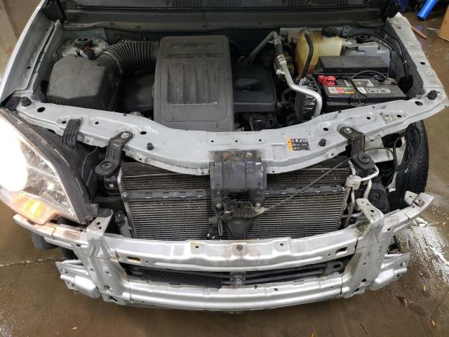 3GNAL2EK6DS641578 - 2013 CHEVROLET CAPTIVA LS 银色 照片 11