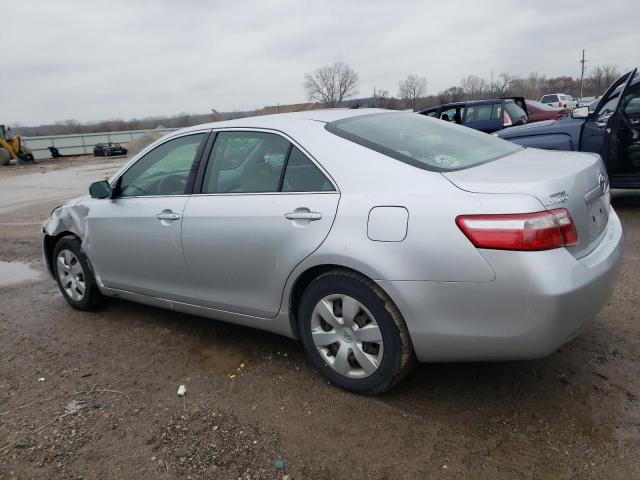 JTNBE46K973001372 - 2007 TOYOTA CAMRY CE SILVER photo 2