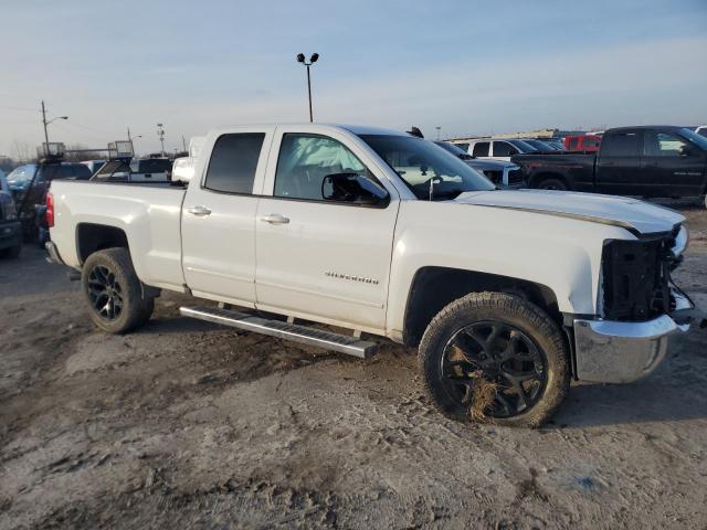 1GCVKREH8JZ341260 - 2018 CHEVROLET SILVERADO K1500 LT WHITE photo 4