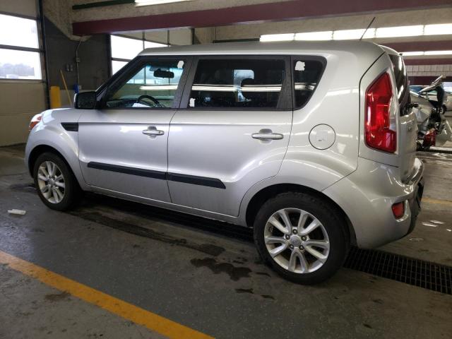 KNDJT2A61D7484445 - 2013 KIA SOUL + SILVER photo 2