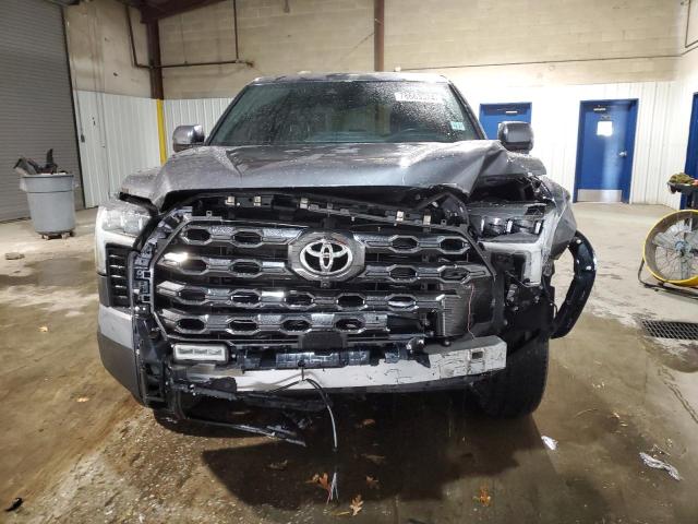 5TFNA5DB0NX019500 - 2022 TOYOTA TUNDRA CREWMAX PLATINUM ნაცრისფერი ფოტო 5