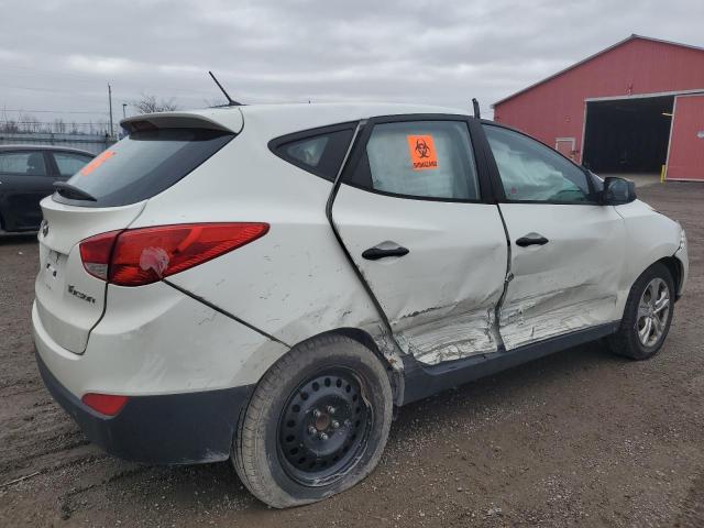 KM8JT3AC4DU625985 - 2013 HYUNDAI TUCSON GL WHITE photo 3