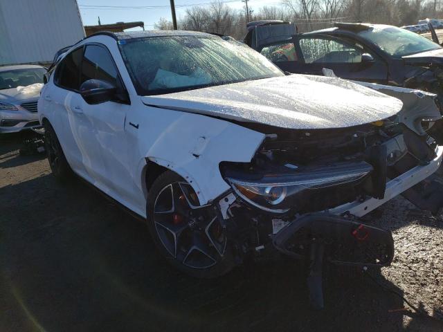 ZASPAKBN5L7C76807 - 2020 ALFA ROMEO STELVIO TI WHITE photo 4