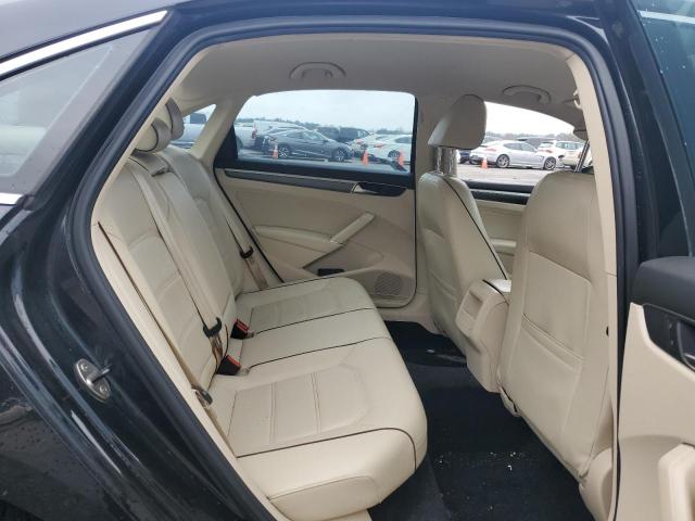 1VWDT7A30HC069725 - 2017 VOLKSWAGEN PASSAT R-LINE Schwarz Foto 10
