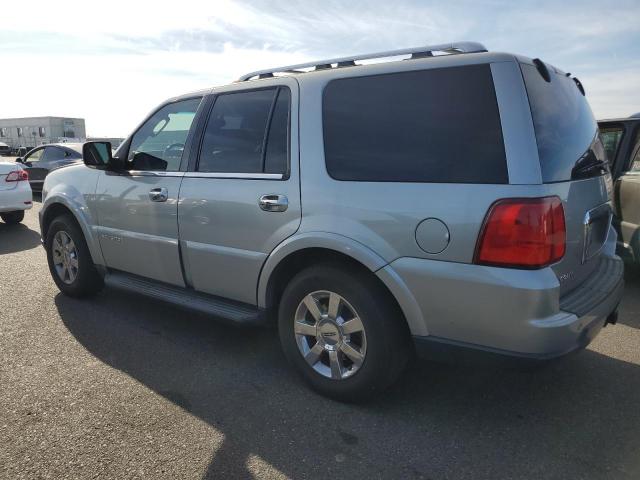 5LMFU28536LJ08428 - 2006 LINCOLN NAVIGATOR SILVER photo 2