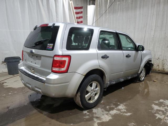 1FMCU0C77CKA04769 - 2012 FORD ESCAPE XLS SILVER photo 3