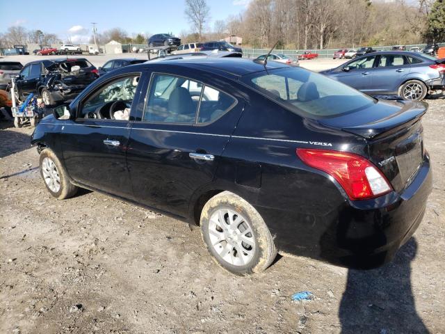 3N1CN7AP2JL867054 - 2018 NISSAN VERSA S BLACK photo 2