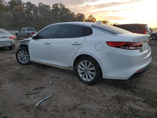 5XXGT4L37JG270989 - 2018 KIA OPTIMA LX WHITE photo 2