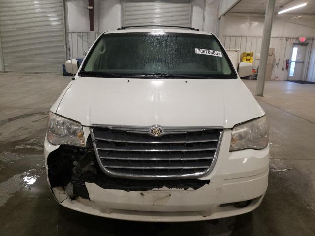 2A8HR54P48R672652 - 2008 CHRYSLER TOWN & COU TOURING WHITE photo 5