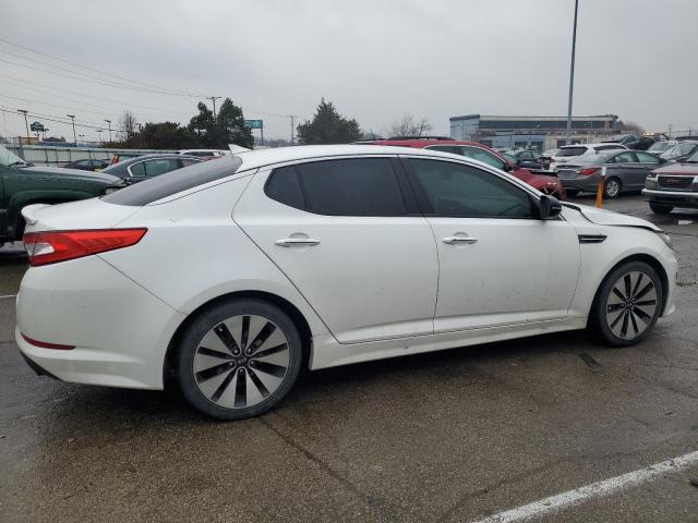 5XXGR4A66CG068126 - 2012 KIA OPTIMA SX WHITE photo 3