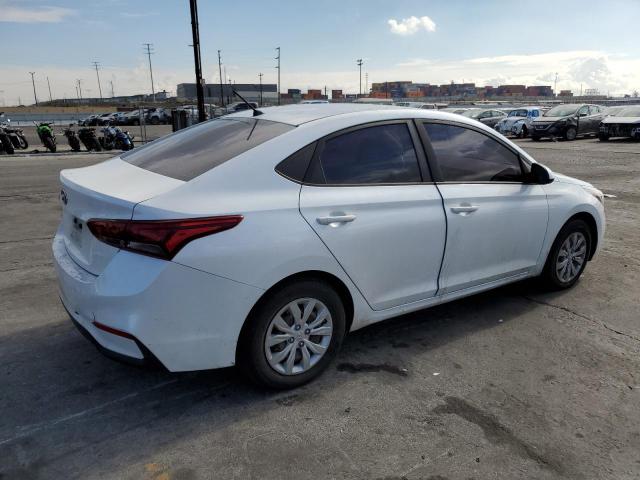 3KPC24A32KE068219 - 2019 HYUNDAI ACCENT SE WHITE photo 3