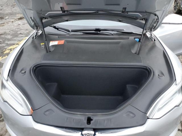 5YJSA1E2XHF199559 - 2017 TESLA MODEL S ვერცხლისფერი ფოტო 11