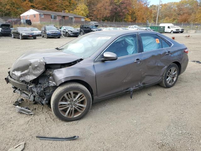 4T1BF1FK3GU265970 - 2016 TOYOTA CAMRY LE GRAY photo 1