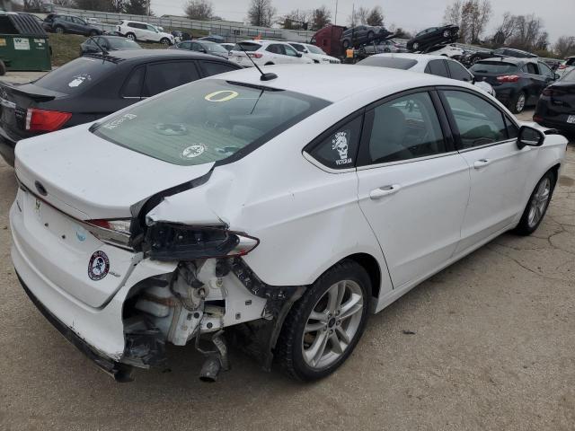 3FA6P0H74JR156900 - 2018 FORD FUSION SE WHITE photo 3