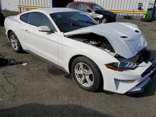 1FA6P8THXL5125199 - 2020 FORD MUSTANG WHITE photo 4