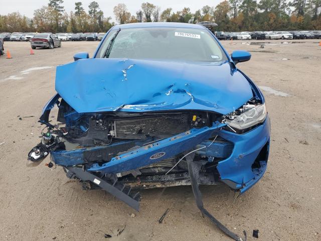 3FA6P0G77LR147693 - 2020 FORD FUSION S BLUE photo 5