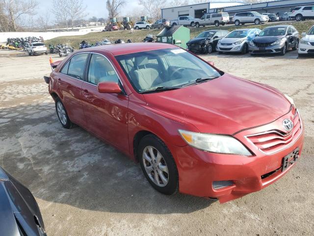 4T1BF3EK7BU725167 - 2011 TOYOTA CAMRY BASE RED photo 4