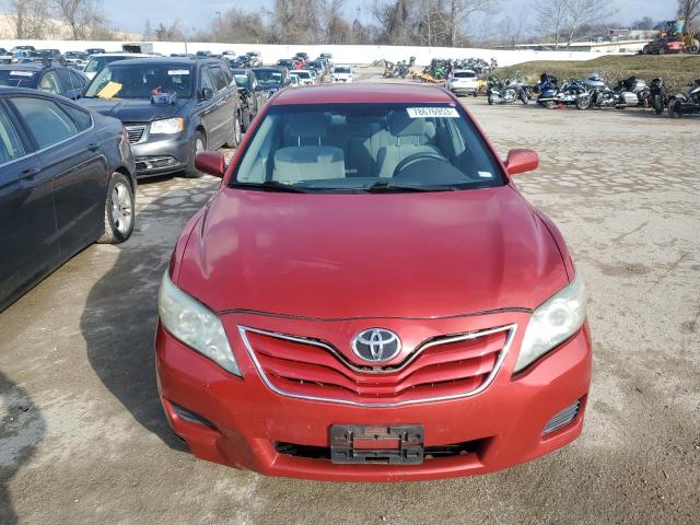 4T1BF3EK7BU725167 - 2011 TOYOTA CAMRY BASE RED photo 5