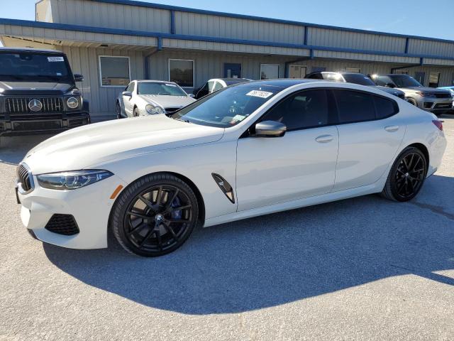 WBAGV8C03NCK03817 - 2022 BMW M850XI WHITE photo 1