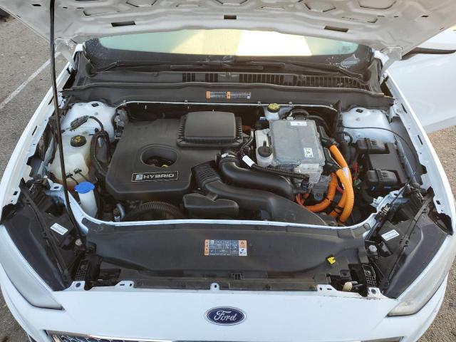 3FA6P0RU2LR100154 - 2020 FORD FUSION TITANIUM WHITE photo 11