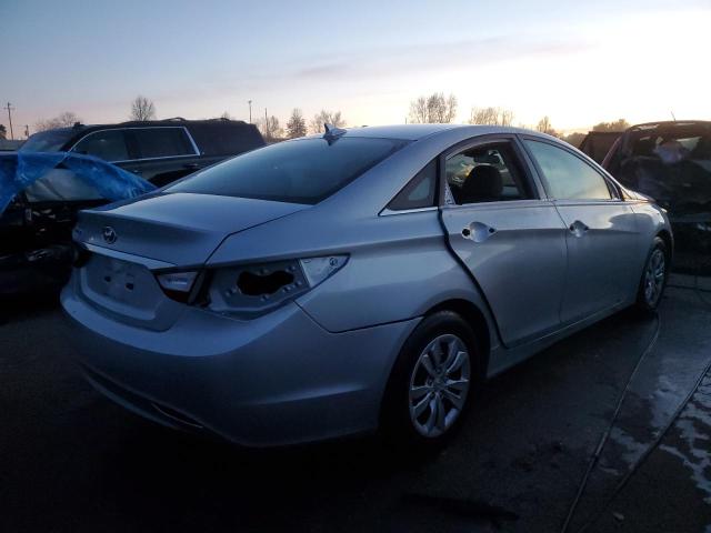 5NPEB4AC8BH117296 - 2011 HYUNDAI SONATA GLS SILVER photo 3