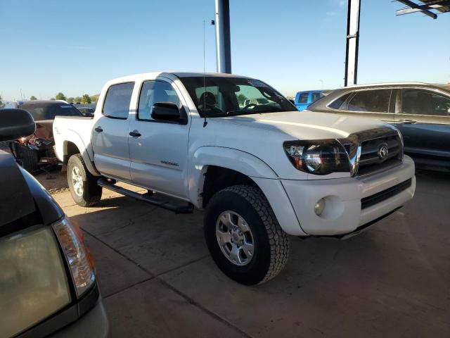 5TELU42N89Z608914 - 2009 TOYOTA TACOMA DOUBLE CAB WHITE photo 4