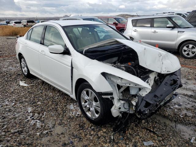 JHMCP264X8C031750 - 2008 HONDA ACCORD LXP WHITE photo 4