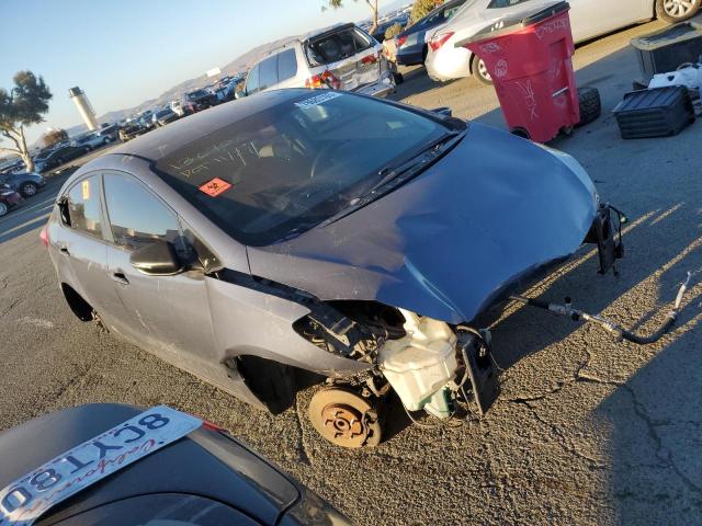 KNAFX4A67F5323566 - 2015 KIA FORTE LX GRAY photo 4