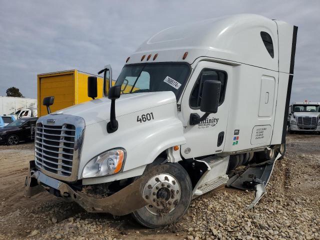 3AKJGLDR5HSHJ4601 - 2017 FREIGHTLINER CASCADIA 1 WHITE photo 2