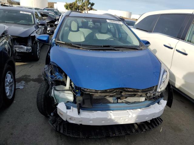 JTDKDTB34J1619511 - 2018 TOYOTA PRIUS C BLUE photo 5