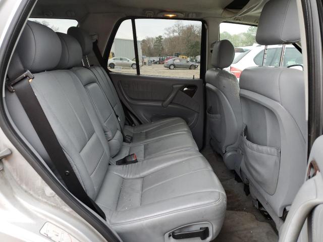 4JGAB72E5YA176365 - 2000 MERCEDES-BENZ ML 430 SILVER photo 11