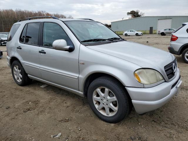 4JGAB72E5YA176365 - 2000 MERCEDES-BENZ ML 430 SILVER photo 4