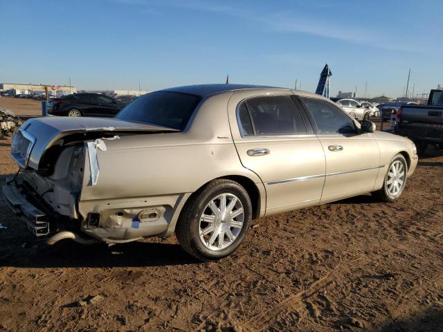 1LNHM81WX4Y640891 - 2004 LINCOLN TOWN CAR EXECUTIVE BEIGE photo 3