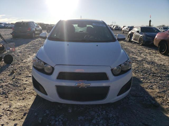 1G1JA6SH6F4198472 - 2015 CHEVROLET SONIC LS WHITE photo 5