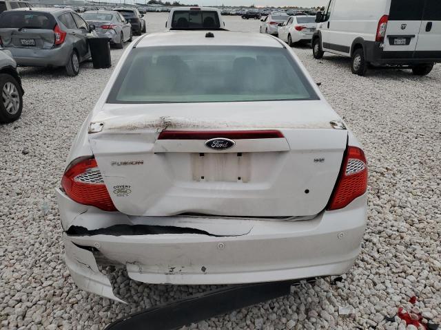 3FAHP0HAXBR261012 - 2011 FORD FUSION SE WHITE photo 6