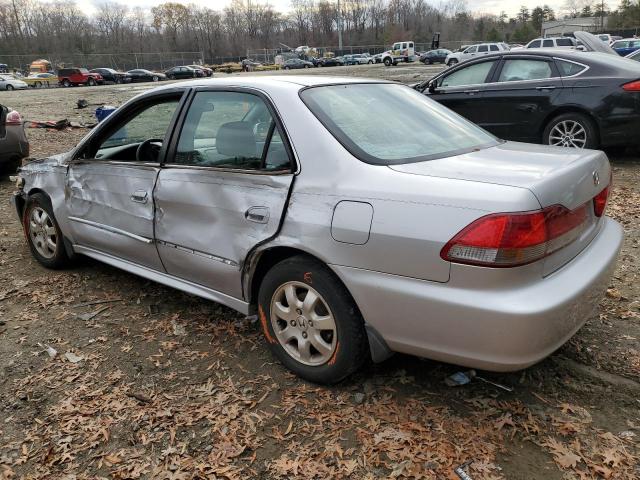 1HGCG56682A045087 - 2002 HONDA ACCORD EX SILVER photo 2