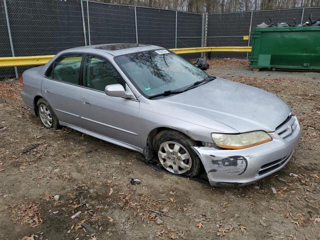 1HGCG56682A045087 - 2002 HONDA ACCORD EX SILVER photo 4