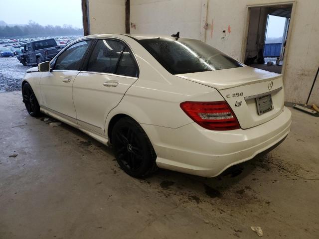 WDDGF4HB7DR270201 - 2013 MERCEDES-BENZ C 250 WHITE photo 2