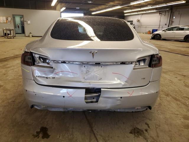 5YJSA1E12GF155254 - 2016 TESLA MODEL S SILVER photo 6