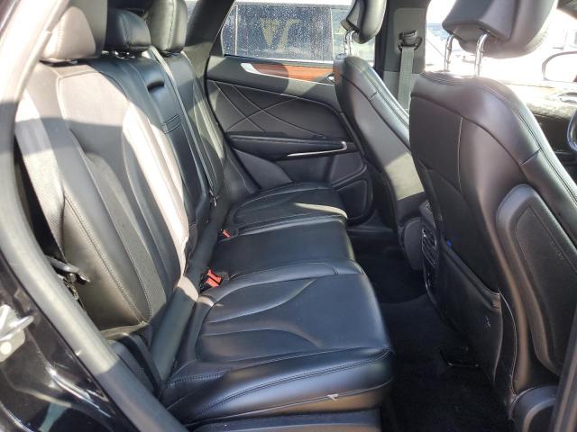 5LMCJ3D98KUL22992 - 2019 LINCOLN MKC RESERVE შავი ფოტო 11