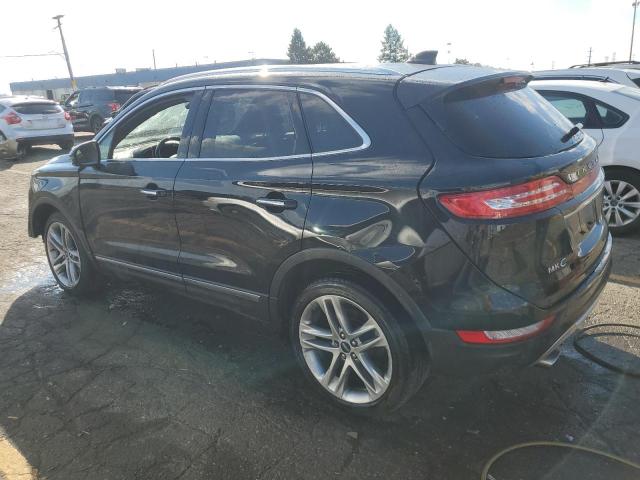 5LMCJ3D98KUL22992 - 2019 LINCOLN MKC RESERVE შავი ფოტო 2