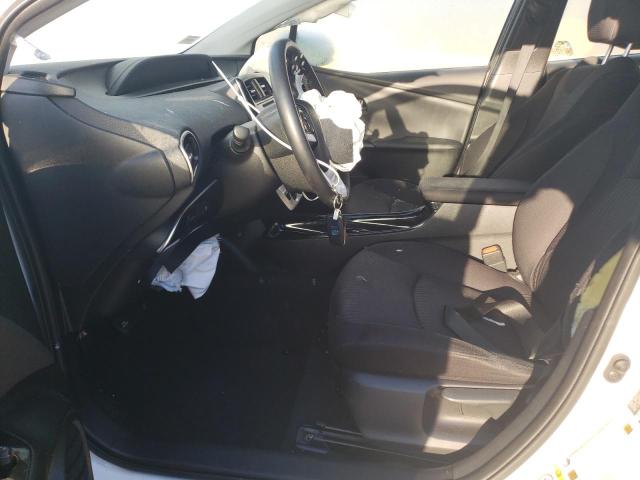 JTDKARFP7J3098202 - 2018 TOYOTA PRIUS PRIM 白色 照片 7