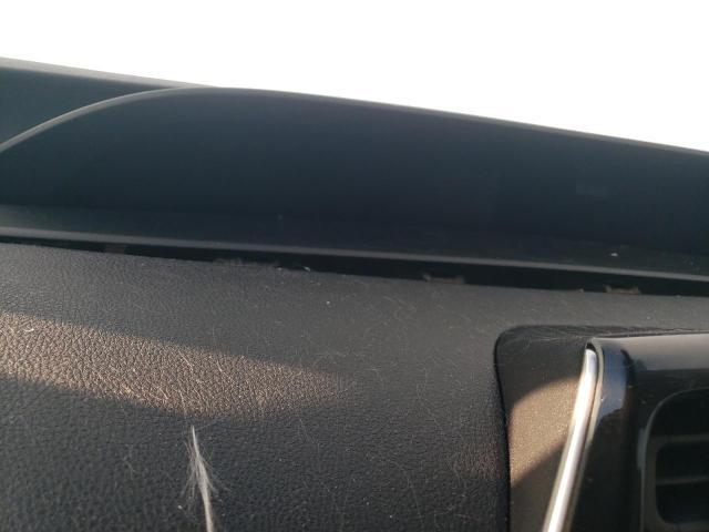 JTDKARFP7J3098202 - 2018 TOYOTA PRIUS PRIM 白色 照片 9