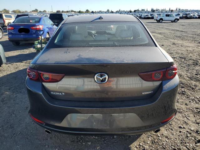 3MZBPAEM9LM129925 - 2020 MAZDA 3 PREMIUM GRAY photo 6